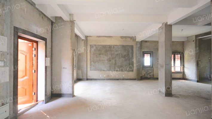 维科皇家花园二手房实景图