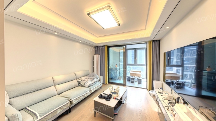 翡翠天悦艺园二手房实景图