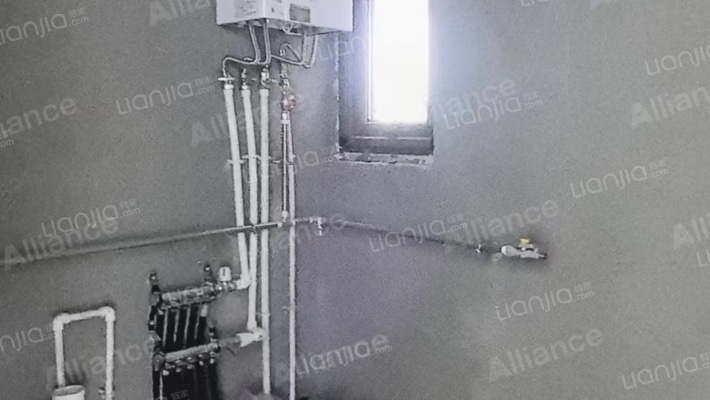 码头商圈，大社区，环境好，南北通透三居出售-厨房