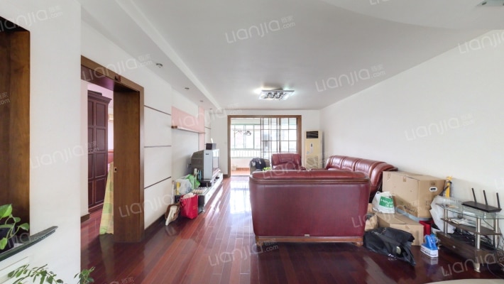 川沙公寓二手房实景图