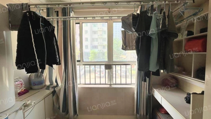 范阳路 全南正规一室一厅，精装修 拎包住-阳台