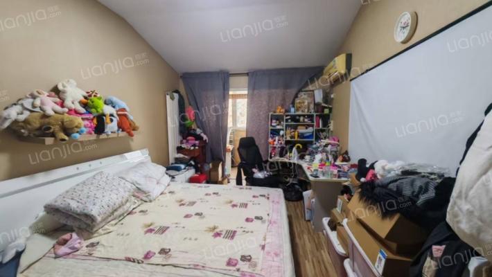 板楼，低密度小区，集中供暖，出门德信。-卧室A