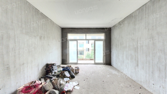 上海新城小区二手房实景图