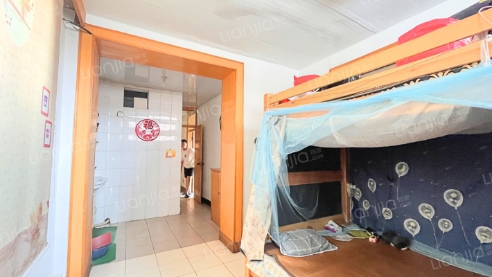 铁道部建厂局家属楼 2室2厅 南 北-门厅