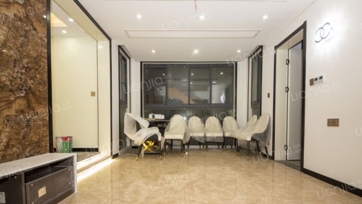 京河湾公寓南区二手房实景图