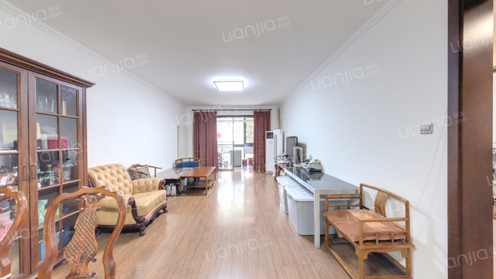 世桥国贸二手房实景图