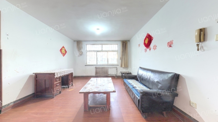 信特花园F区二手房实景图