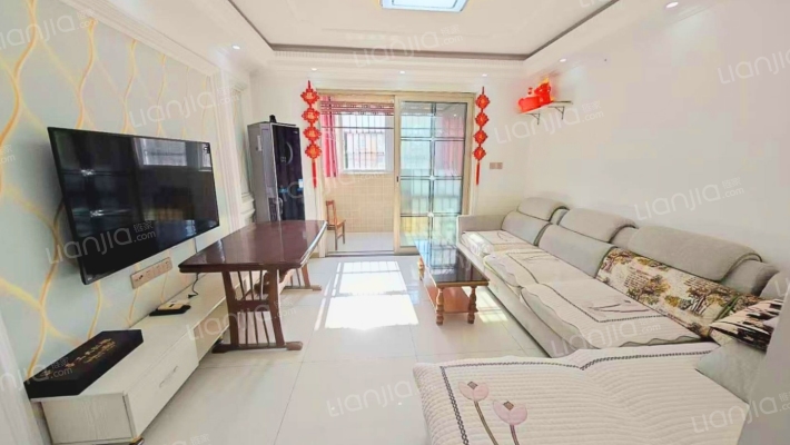 润企滨河苑二手房实景图