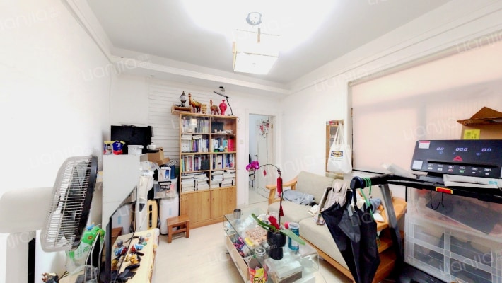 蓝宝石名庭二手房实景图