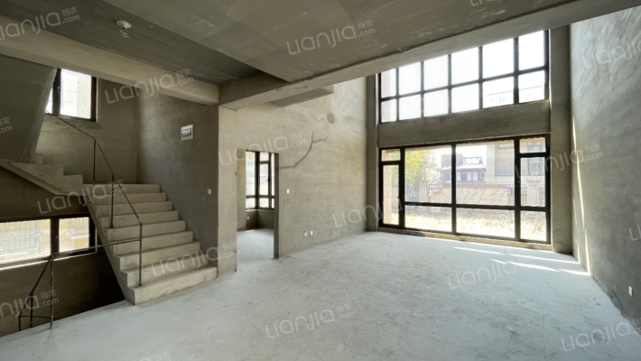 青澜山二手房实景图