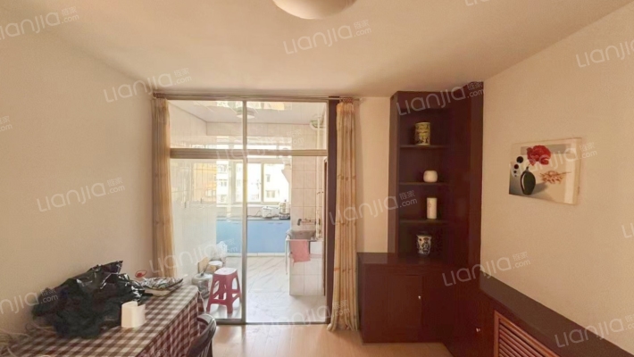 站前街二手房实景图