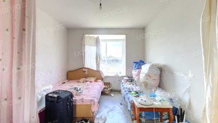 新芦苑二手房实景图