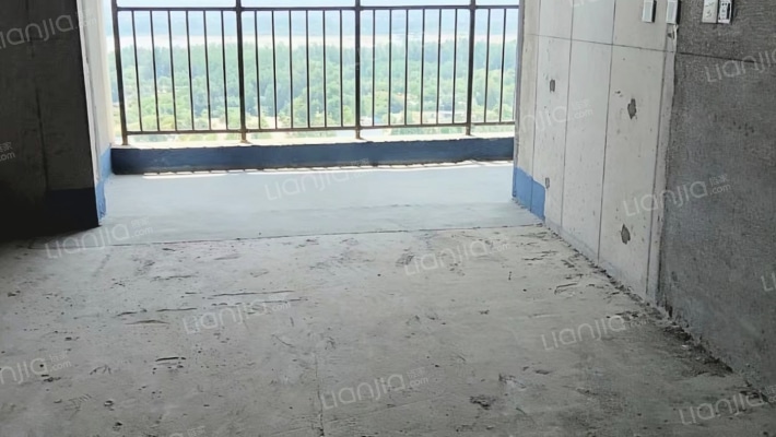 昌建上院二手房实景图