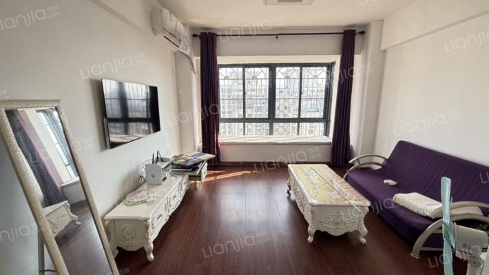 秦吉大厦二手房实景图