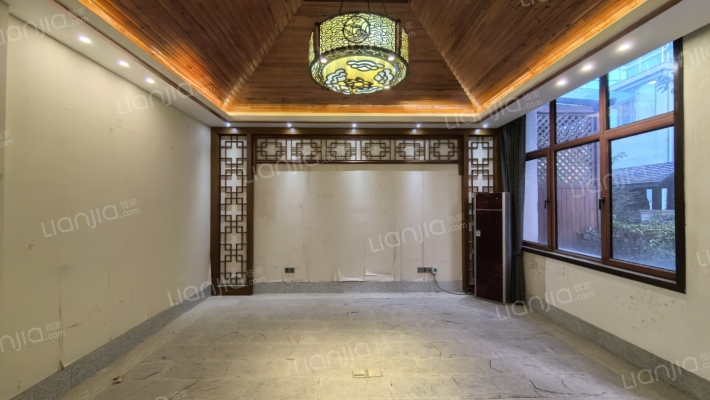 浪琴湾二手房实景图