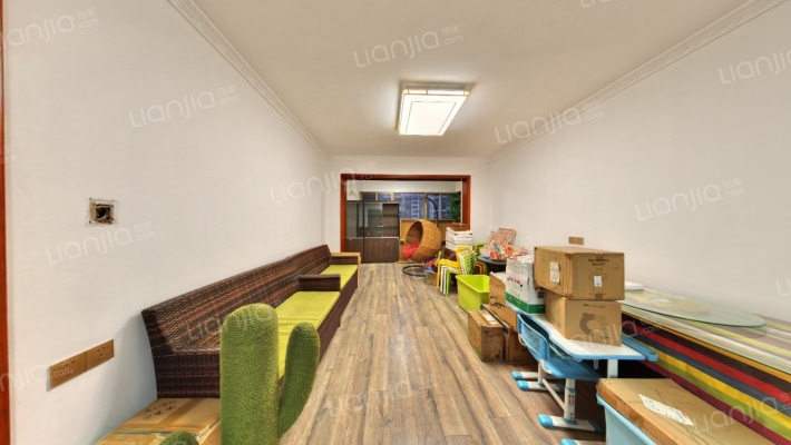 裕港豪庭二期二手房实景图