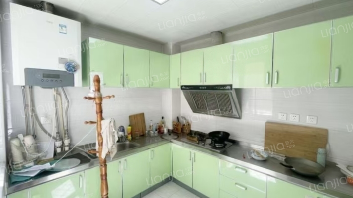 京都颐和城     南北通透   带庭院    交通方便-厨房