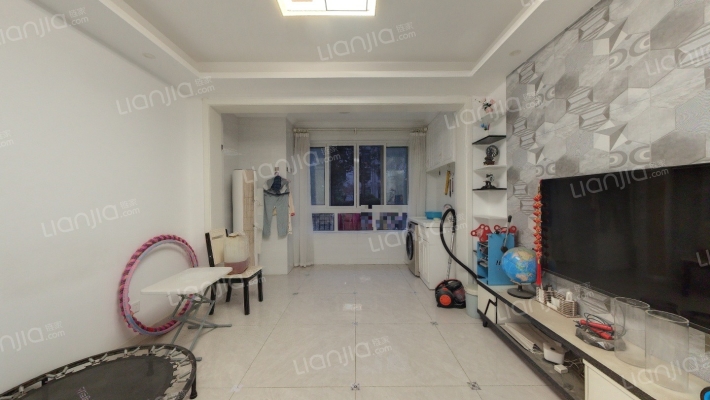 文一名门湖畔东区二手房实景图