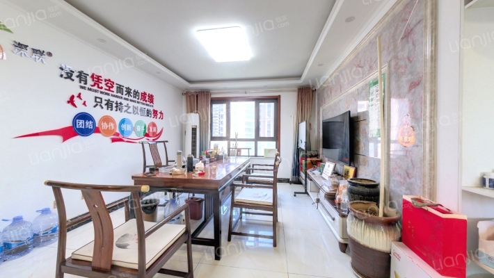 名辉豪庭二手房实景图
