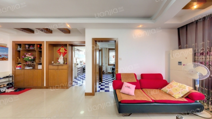 荣盛新苑二手房实景图