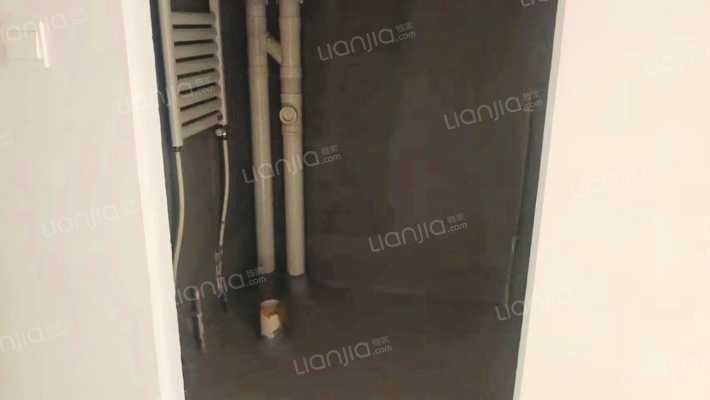 高品质社区，环境好..位置 好 采光充足-卫生间