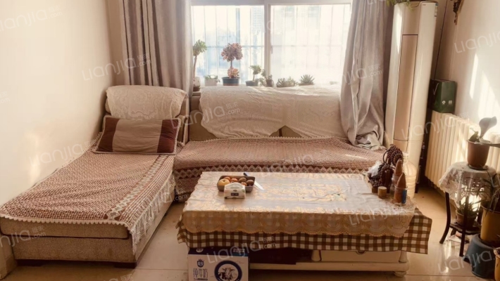 食品公司家属院二手房实景图