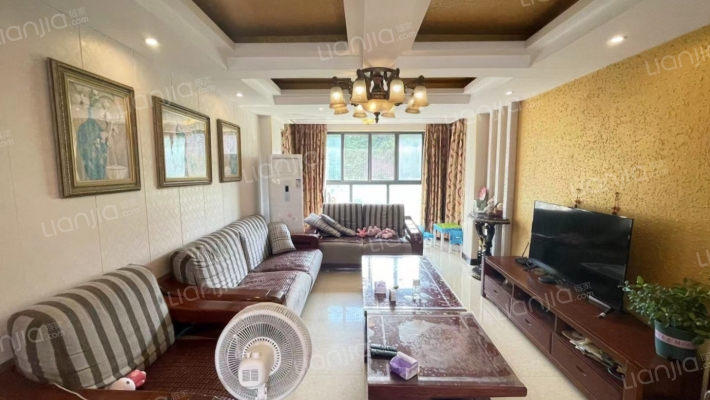 白云雅居二手房实景图