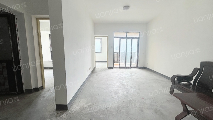 康泰家园小区二手房实景图