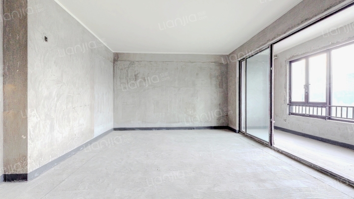 鲁能泰山7号二街区二手房实景图