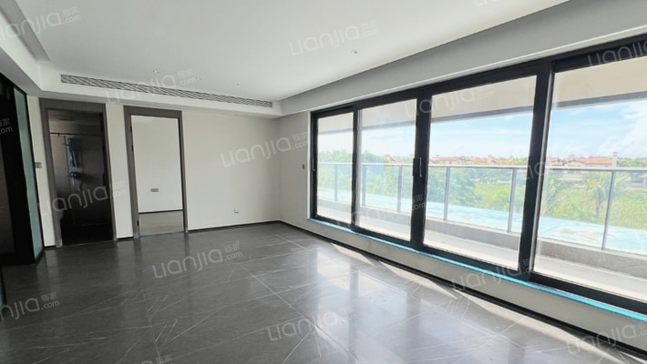 神州半岛九玺院二手房实景图