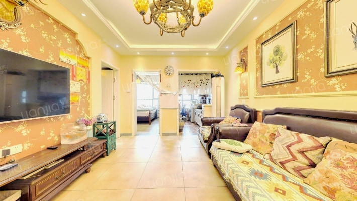 九龙国际二手房实景图