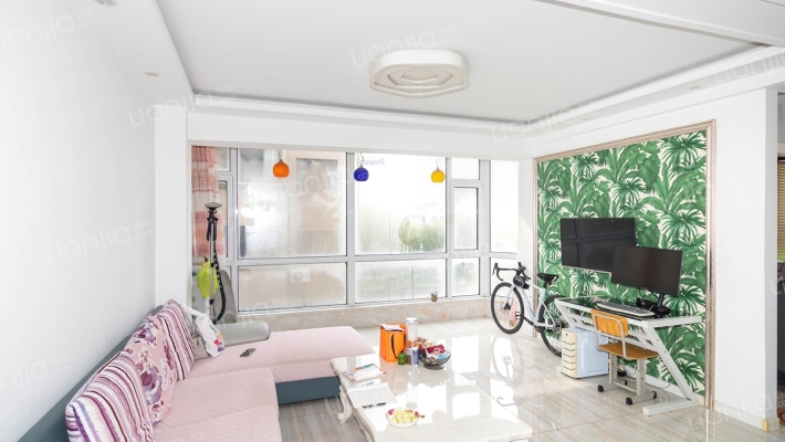 九龙湾二手房实景图