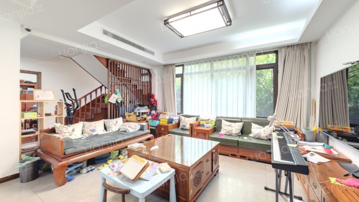 桂梅别墅(别墅)二手房实景图