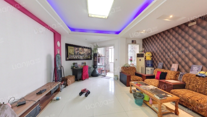 龙定路二手房实景图