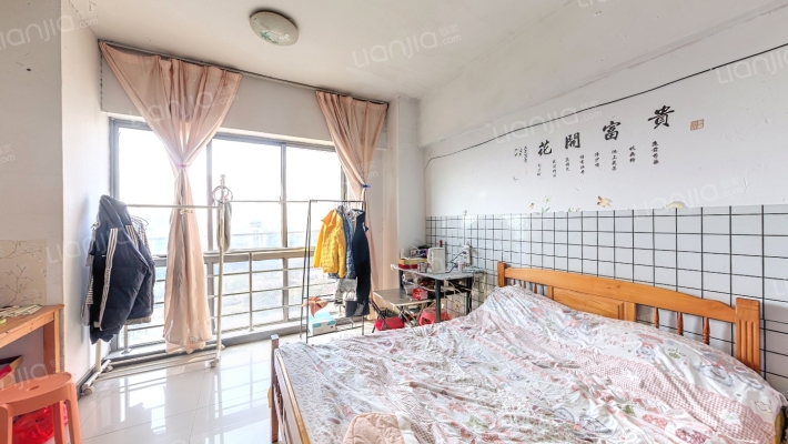 大丰收商业广场二手房实景图