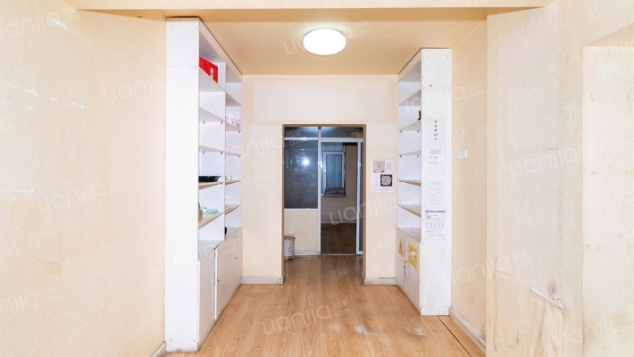 朝凤街二手房实景图