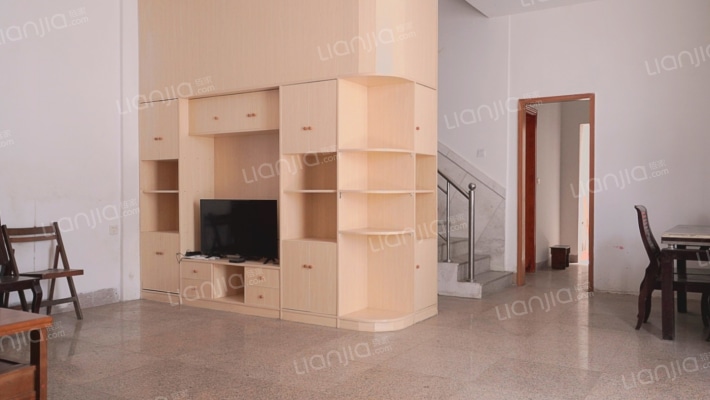 沿江路二手房实景图