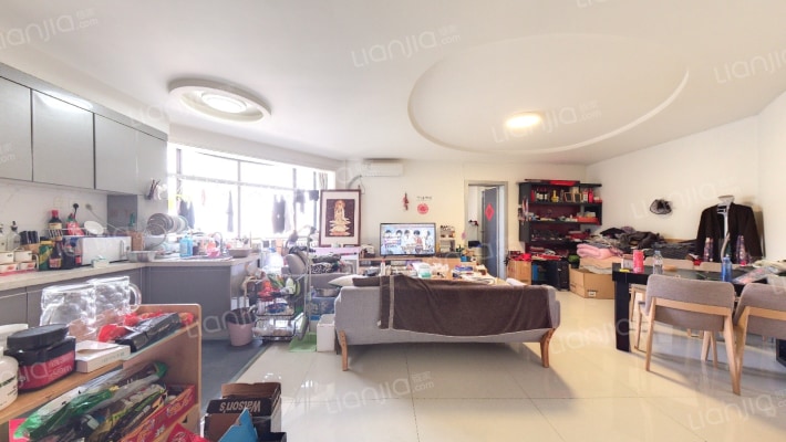 宝隆温泉公寓二手房实景图