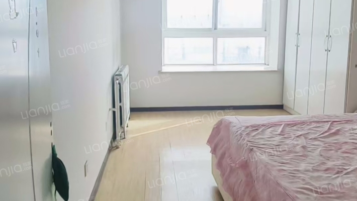 南北大两居， 小区安静又安全、电梯洋房-卧室A