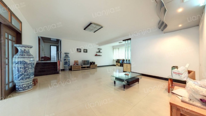 松鹤路经侦大队家属院二手房实景图