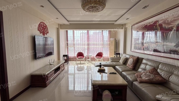 鼎林华庭二手房实景图