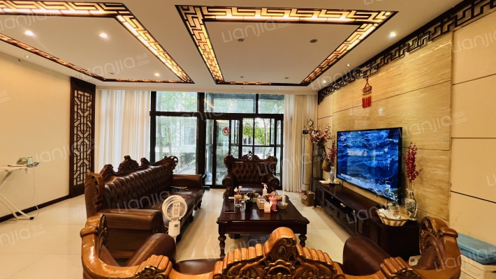 小泉森林海二手房实景图