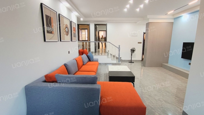 怡和小区二手房实景图