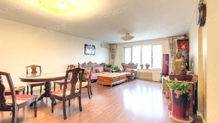 团结湖公寓二手房实景图