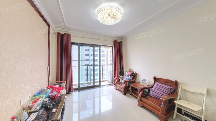 恒大绿洲一期二手房实景图