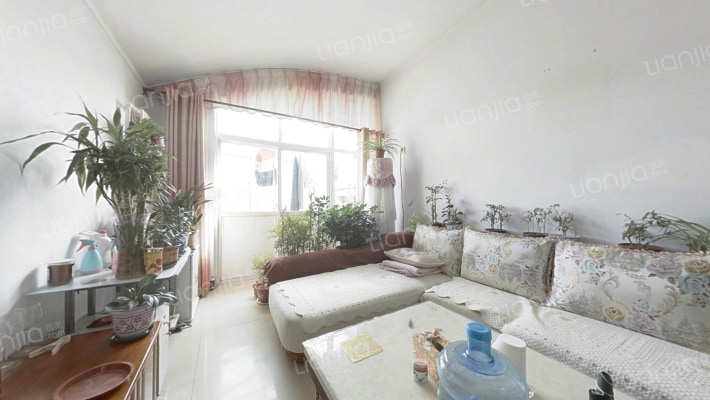 八一小区二手房实景图