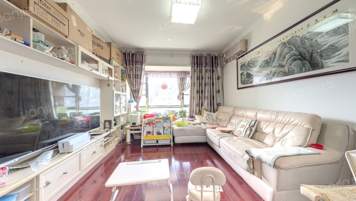 溪山二手房实景图