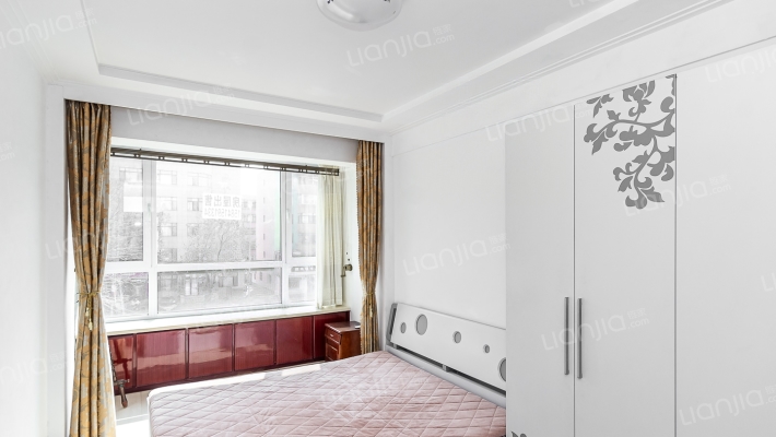 新兴家园二手房实景图