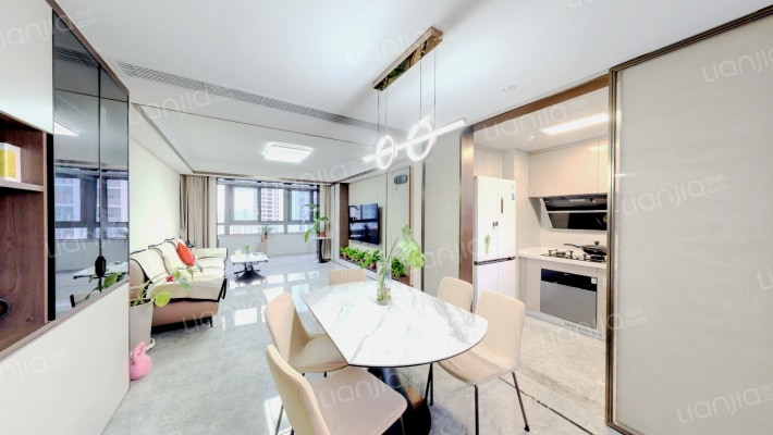 武地融创樾湖湾二手房实景图