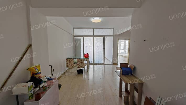 乐郊路二手房实景图